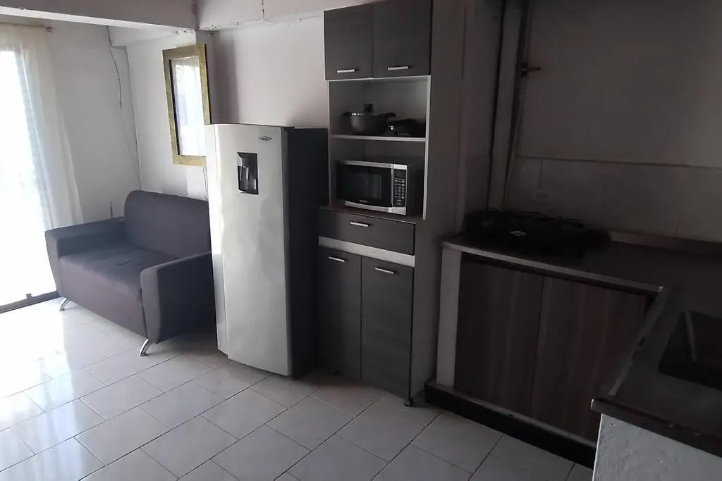 Apartamento Vista Linda En La Mitad De Medellin Apartment